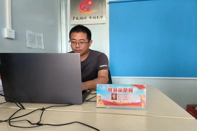 黨員示范崗┃亮身份樹標(biāo)桿，爭(zhēng)當(dāng)開路先鋒